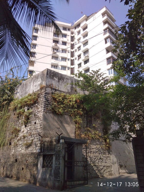 Main - Hill Top, Bandra West